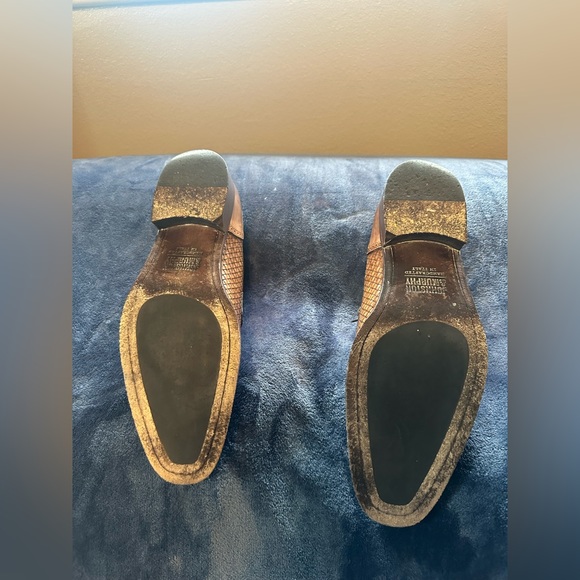 Johnston & Murphy
Cormac woven cap toe mohogany Italian calfskin - Picture 5 of 10